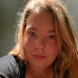 Meet your Posher, Courteney